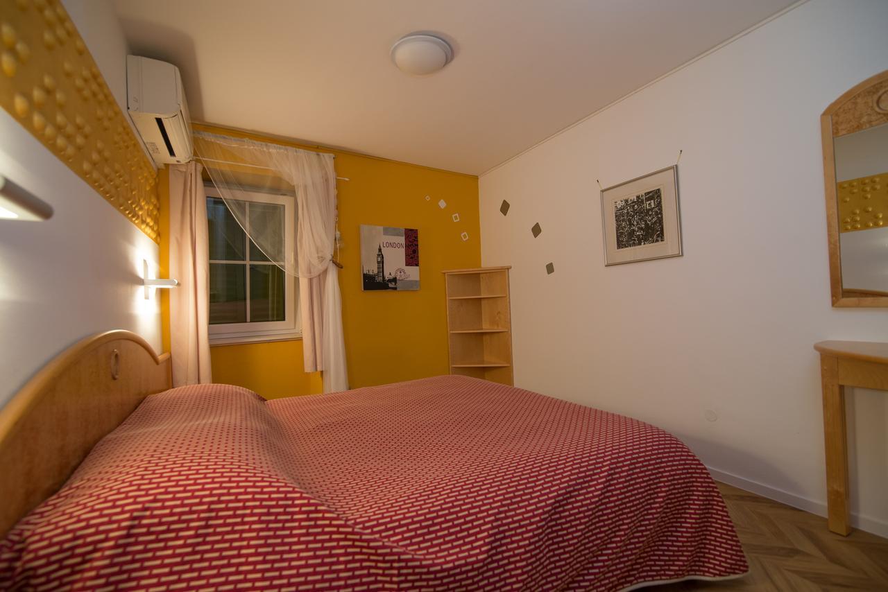 Bed&Breakfast Saturn Вели-Лошинь Экстерьер фото